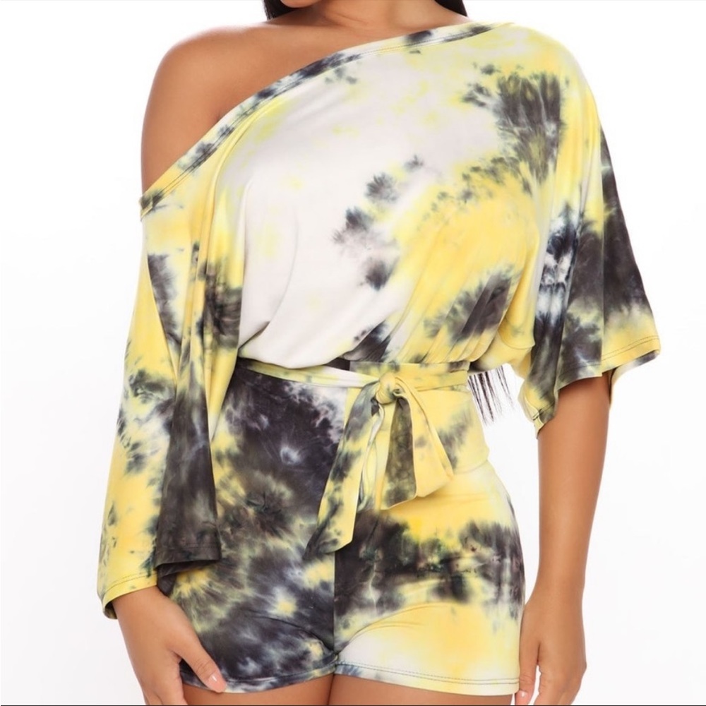 FASHION NOVA | NEW HANGING OUT TIE DYE ROMPER SIZE MEDIUM